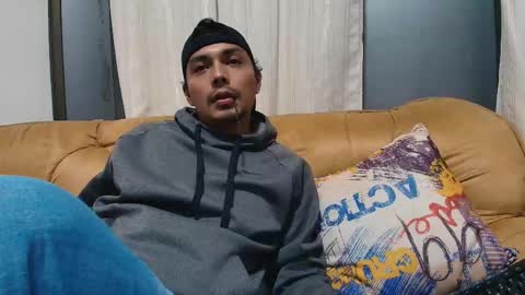 Esteban online show from 10/23/25, 06:34