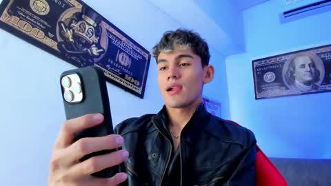 Esteban online show from 12/04/24, 12:03