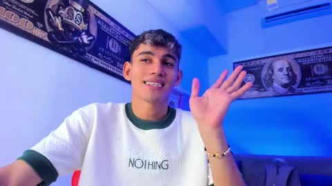 Esteban online show from 12/12/24, 12:33