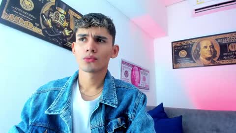 Esteban online show from 12/16/24, 12:06