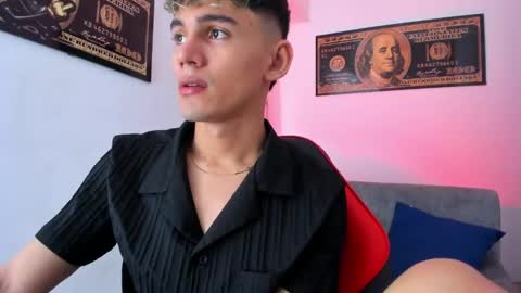 Esteban online show from 12/31/24, 12:04
