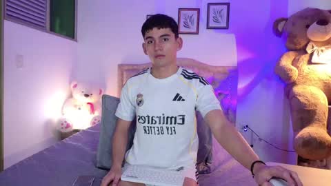 Esteban online show from 05/08/26, 11:04