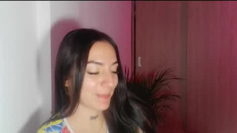 Snapshot of estefa1 chatting on 12/02/25, 04:29 estefa1 online show from 12/02/25, 04:29