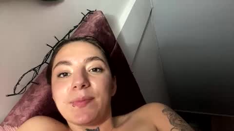 Snapshot of estefa1 chatting on 03/04/26, 06:30 estefa1 online show from 03/04/26, 06:30