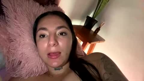 Snapshot of estefa1 chatting on 03/12/26, 06:19 estefa1 online show from 03/12/26, 06:19