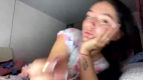Snapshot of estefa1 chatting on 03/14/26, 05:35 estefa1 online show from 03/14/26, 05:35