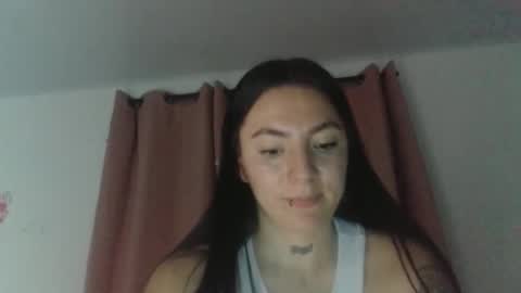 Snapshot of estefa1 chatting on 03/25/26, 07:25 estefa1 online show from 03/25/26, 07:25