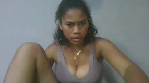 Snapshot of estelah796836 chatting on 05/10/26, 09:25 estelah796836 online show from 05/10/26, 09:25