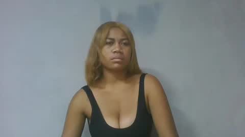 Snapshot of estelah796836 chatting on 05/19/26, 03:24 estelah796836 online show from 05/19/26, 03:24