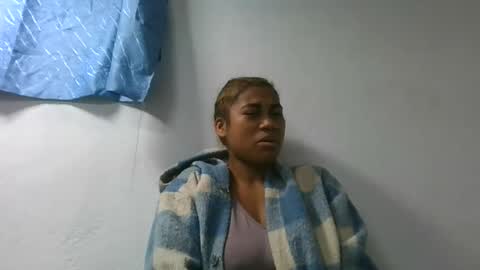 Snapshot of estelah796836 chatting on 06/11/26, 02:44 estelah796836 online show from 06/11/26, 02:44