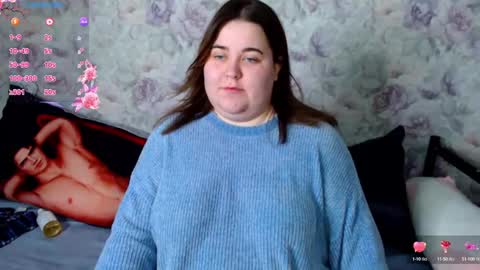 estelle_hicks online show from 12/07/24, 09:22