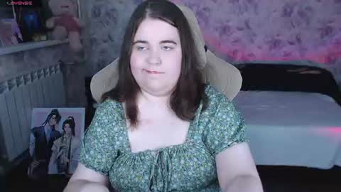 estelle_hicks online show from 07/28/26, 08:52