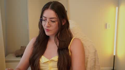 Ester online show from 07/14/26, 04:28