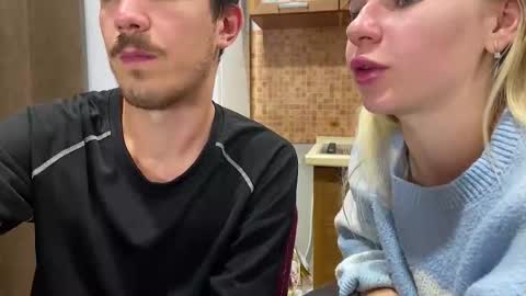 Ester online show from 09/30/25, 06:24