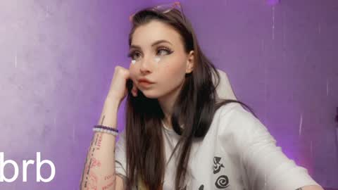 Ester online show from 01/17/25, 11:07