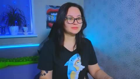 Snapshot of esterplayful chatting on 11/23/25, 07:08 EsterPlayful online show from 11/23/25, 07:08