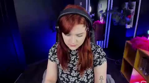 Ester  online show from 07/24/26, 11:30