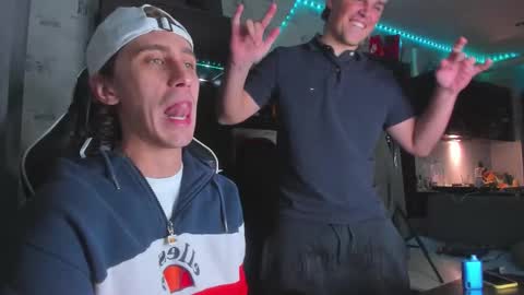 LOUIS online show from 09/29/25, 10:36