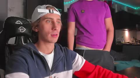 LOUIS online show from 10/11/25, 08:07