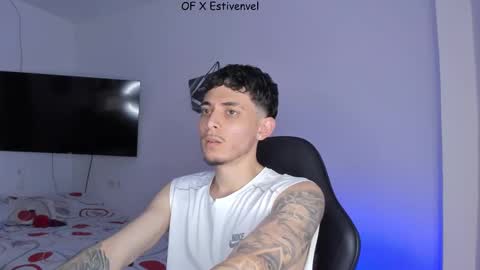 Snapshot of estivenvel chatting on 09/26/25, 06:34 estivenvel online show from 09/26/25, 06:34