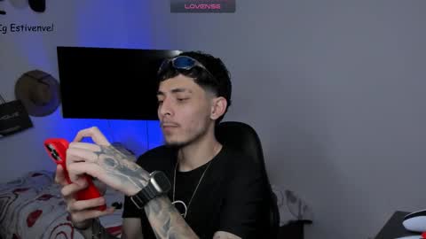 Snapshot of estivenvel chatting on 11/04/25, 05:45 estivenvel online show from 11/04/25, 05:45