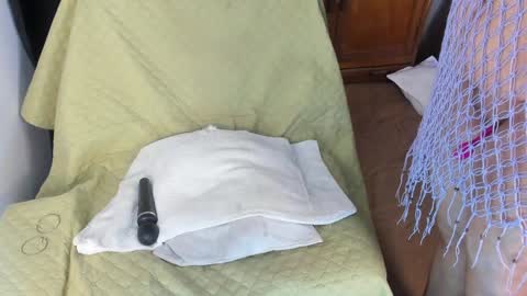 - E S T R E L L A  M I L F - online show from 01/04/25, 01:52