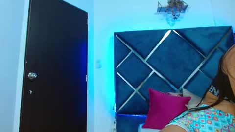 ESTRELLA online show from 02/19/25, 07:16