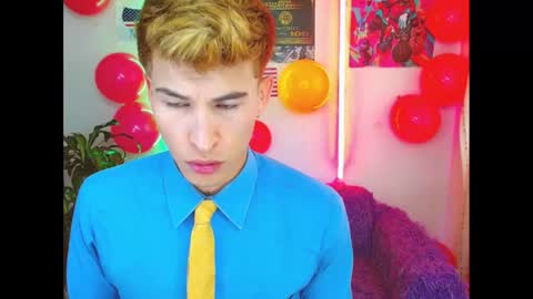 Snapshot of estrellita__jordan chatting on 02/14/25, 04:20 JORDAN online show from 02/14/25, 04:20