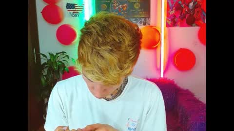 Snapshot of estrellita__jordan chatting on 02/22/25, 10:07 JORDAN online show from 02/22/25, 10:07