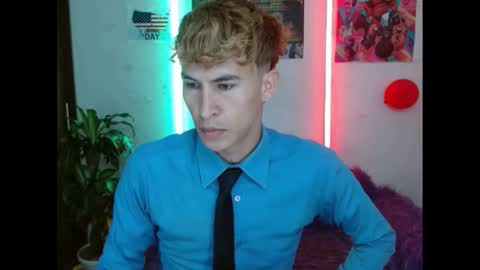 Snapshot of estrellita__jordan chatting on 03/12/25, 11:53 JORDAN online show from 03/12/25, 11:53