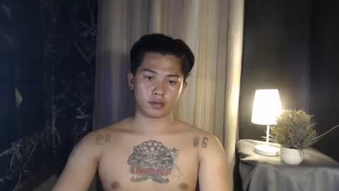 Snapshot of esward_tynn chatting on 09/16/25, 04:08 im esward tynn online show from 09/16/25, 04:08