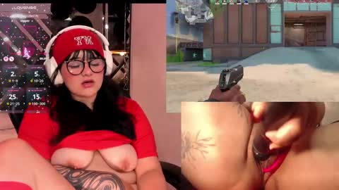 Aura online show from 10/08/25, 01:42