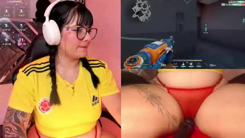 Aura online show from 10/09/25, 01:53