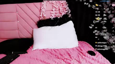 Moon online show from 07/10/26, 07:34