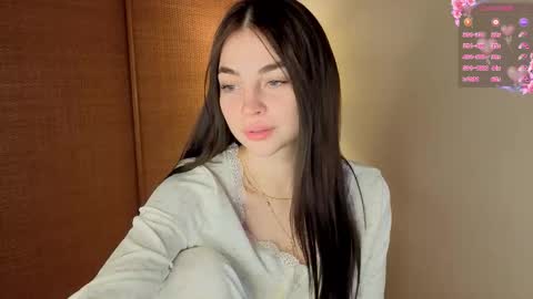 Snapshot of eternity_is_endless chatting on 11/01/25, 08:05 Mary online show from 11/01/25, 08:05