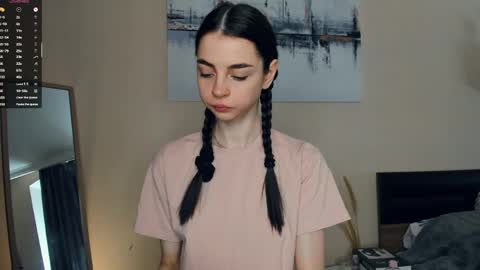 Mary online show from 06/08/26, 07:42