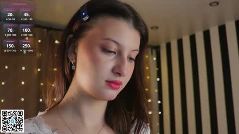 Elsa online show from 11/30/25, 06:12