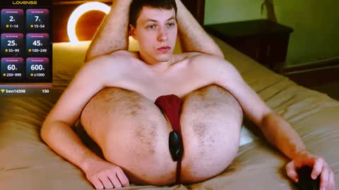 Snapshot of ethan7inches chatting on 12/13/24, 01:48 Ethan online show from 12/13/24, 01:48