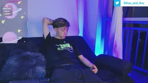 Snapshot of ethan_and_ava chatting on 10/16/25, 02:34 ethan and ava online show from 10/16/25, 02:34