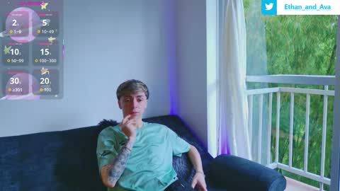 Snapshot of ethan_and_ava chatting on 10/17/25, 12:52 ethan and ava online show from 10/17/25, 12:52