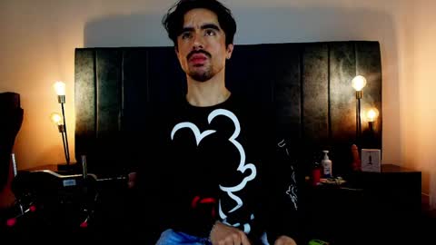 ethan  online show from 05/06/26, 03:35