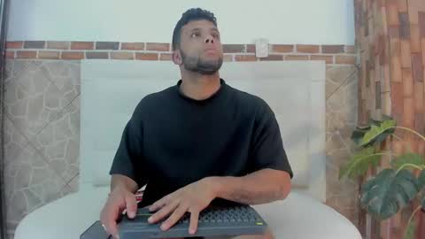 Snapshot of ethan_helmut chatting on 12/03/24, 03:41 ethan helmut online show from 12/03/24, 03:41