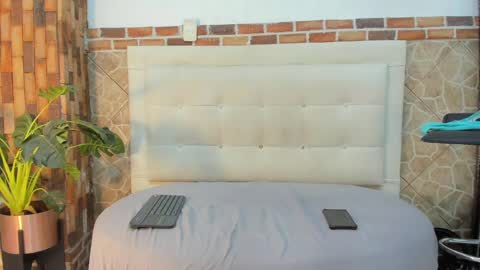 Snapshot of ethan_helmut chatting on 12/18/24, 02:32 ethan helmut online show from 12/18/24, 02:32