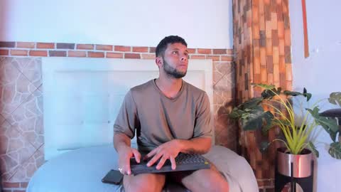 Snapshot of ethan_helmut chatting on 01/07/25, 03:14 ethan helmut online show from 01/07/25, 03:14