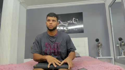 Snapshot of ethan_helmut chatting on 01/15/25, 11:10 ethan helmut online show from 01/15/25, 11:10