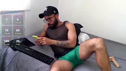 Ethan online show from 10/15/25, 07:14