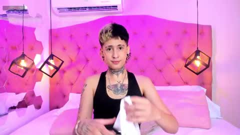 Ethan online show from 08/02/26, 06:01