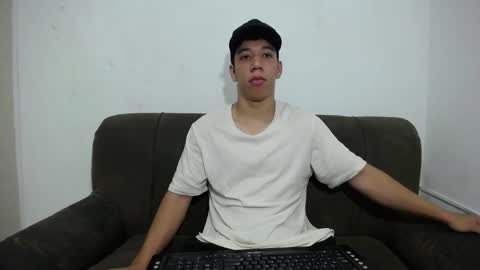 Ethan Noir online show from 02/12/25, 06:19