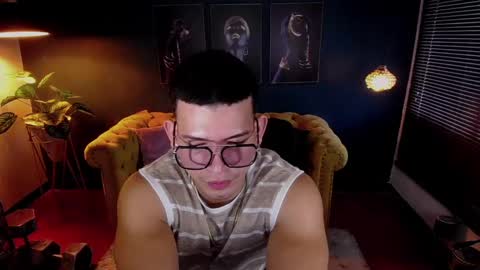ETHAN RODGERS online show from 10/25/25, 08:14
