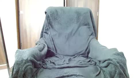 ethangreey1 online show from 12/05/24, 08:33